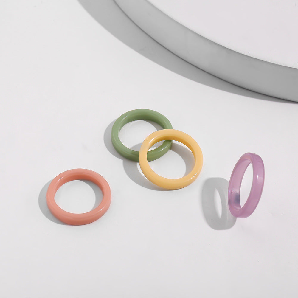 Set de anillos y pendientes traslúcidos